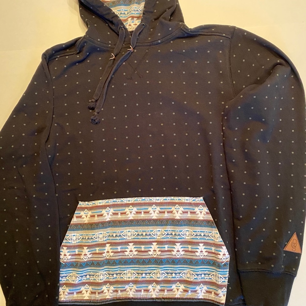 Dravus hoodie